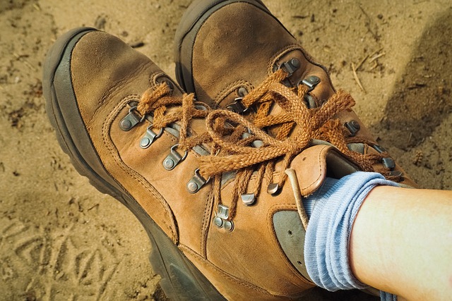 walking-boots-3565837 640